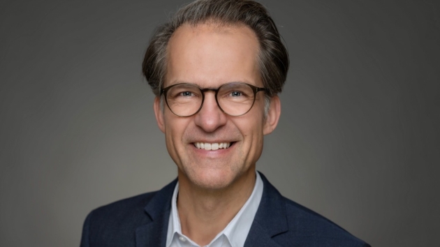 Lars O. Zirpins, Logocos: "Kreisläufe entstehen nur gemeinsam" - Lars O. Zirpins, Managing Director von Logocos (Marken Sante, Logona, Heliotrop) - Quelle: Logocos